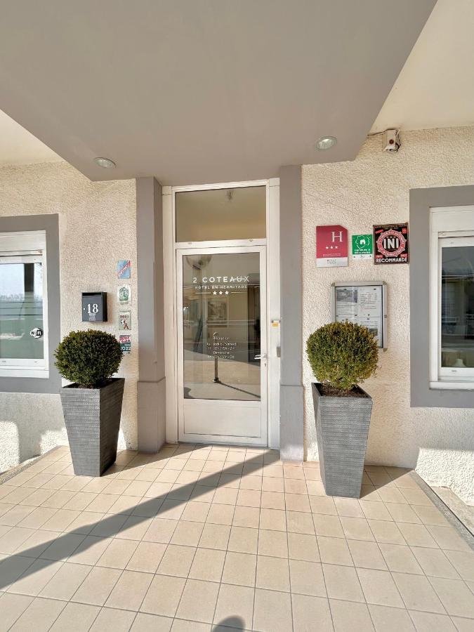 Hotel Les Deux Coteaux Tain-lʼHermitage Exterior foto